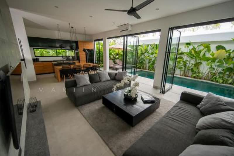 🌟 Elevated Green Belt Enclave | Ultra-Rare Rebuild Site 🌟 near Orchard!!, , 4 Bedrooms, 3,500 sqft, Bungalow House For Sale, by Martin Goh 吴伟楠, 500167410 - Living Room - PropertyGuru.com.sg