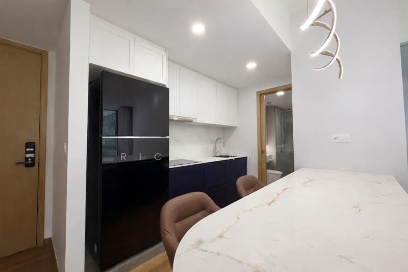 One Shenton, 1 Shenton Way, 1 Bedroom, 538 sqft, Condominium For Sale, by Rica Yang, 500167431 - Kitchen - PropertyGuru.com.sg