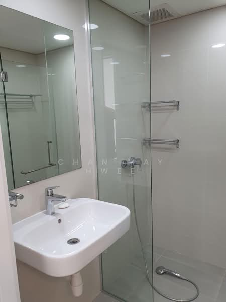 The Sail @ Marina Bay, 6 Marina Boulevard, 1 Bedroom, 667 sqft, Condominium For Rent, by Chan May Hwee, 500167438 - Bathroom - PropertyGuru.com.sg