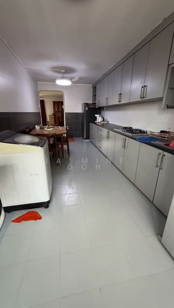 81 Bedok North Road, 81 Bedok North Road, 3 Bedrooms, 980 sqft, HDB Flat For Sale, by Jasmine Goh, 500167448 - Kitchen - PropertyGuru.com.sg