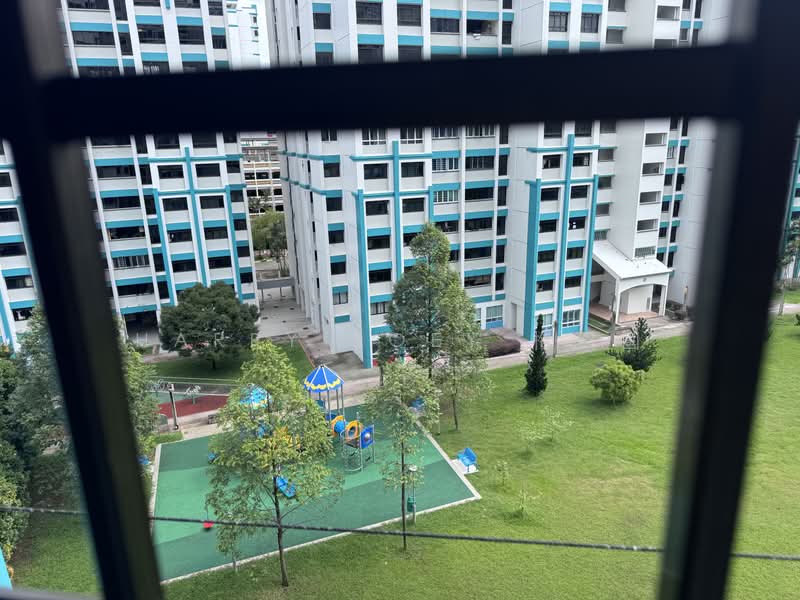 620 Jurong West Street 65, 620 Jurong West Street 65, 3 Bedrooms, 979 sqft, HDB Flat For Sale, by Harry Boey 梅绍国, 500167493 - Exterior - PropertyGuru.com.sg