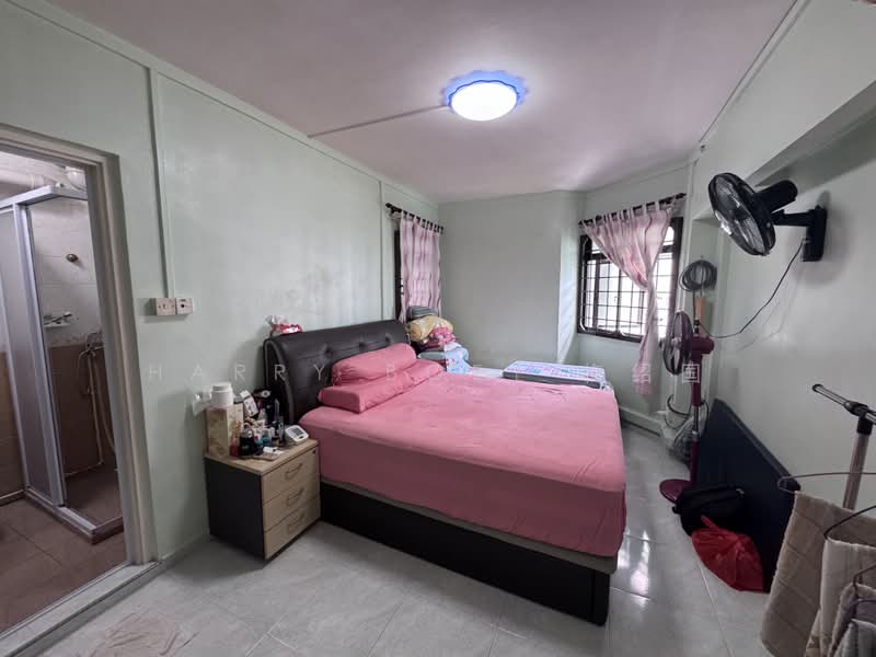 620 Jurong West Street 65, 620 Jurong West Street 65, 3 Bedrooms, 979 sqft, HDB Flat For Sale, by Harry Boey 梅绍国, 500167493 - Bedroom - PropertyGuru.com.sg