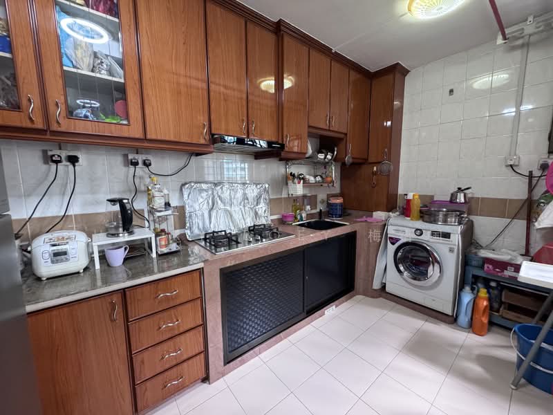 620 Jurong West Street 65, 620 Jurong West Street 65, 3 Bedrooms, 979 sqft, HDB Flat For Sale, by Harry Boey 梅绍国, 500167493 - Kitchen - PropertyGuru.com.sg