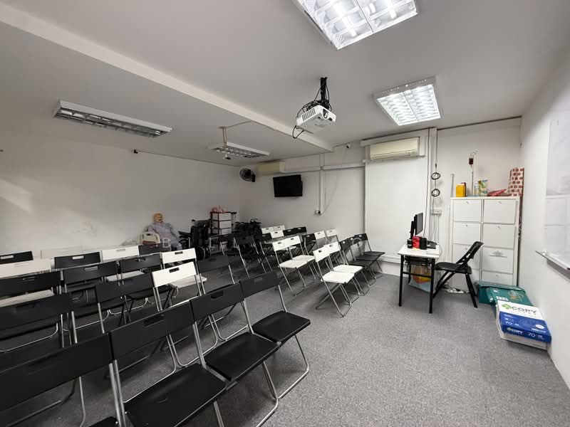 Lee Kai House, 114 Middle Road, 3,681 sqft, Office For Sale, by Bill Singh, 500167496 - Interior - CommercialGuru.com.sg