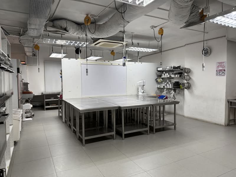 Lee Kai House, 114 Middle Road, 3,681 sqft, Office For Sale, by Bill Singh, 500167496 - Interior - CommercialGuru.com.sg