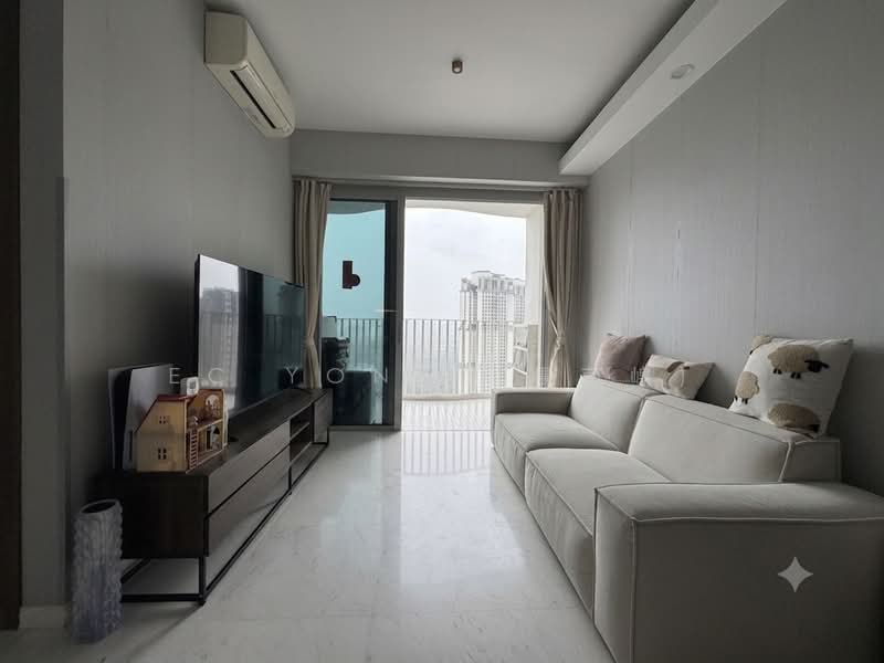 Queens Peak, 1 Dundee Road, 3 Bedrooms, 861 sqft, Condominium For Rent, by EC Yong (楊茵㟫), 500167500 - Living Room - PropertyGuru.com.sg
