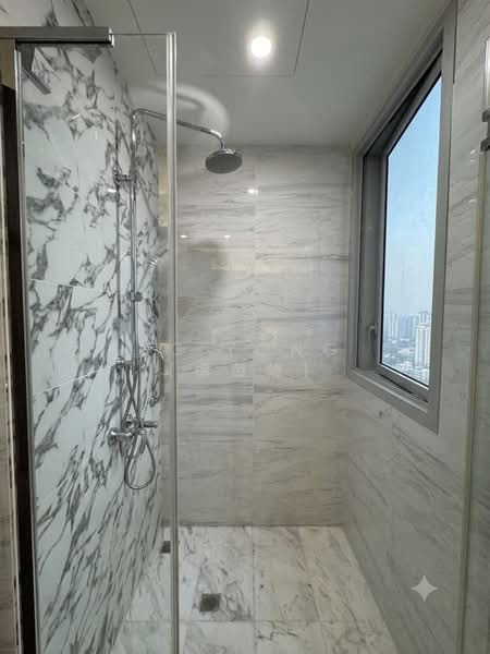 Queens Peak, 1 Dundee Road, 3 Bedrooms, 861 sqft, Condominium For Rent, by EC Yong (楊茵㟫), 500167500 - Bathroom - PropertyGuru.com.sg