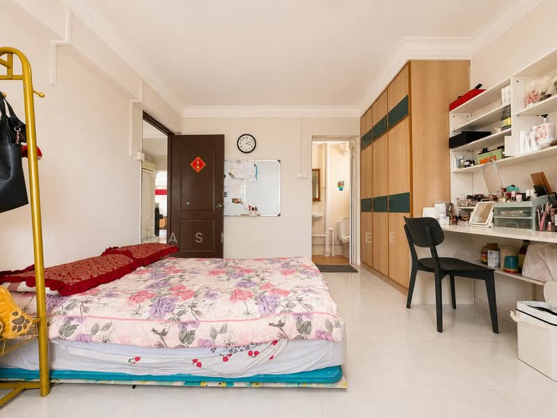 103 Jurong East Street 13, 103 Jurong East Street 13, 3 Bedrooms, 1,292 sqft, HDB Flat For Sale, by Jasmine Lee, 500167522 - Master Bedroom - PropertyGuru.com.sg
