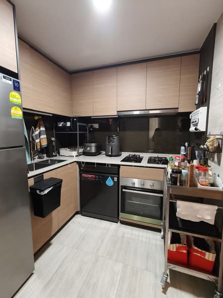 Midwood, 8 Hillview Rise, 3 Bedrooms, 990 sqft, Condominium For Sale, by Alvin Tay, 500167529 - PropertyGuru.com.sg
