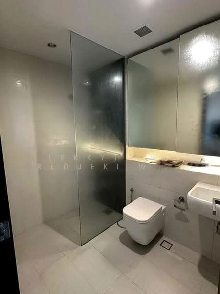 Grandview Suites @ Geylang, 1 Geylang Lorong 22, Studio, 420 sqft, Condominium For Sale, by (Ekky) Sri Redjeki Widjaja, 500167540 - Bathroom - PropertyGuru.com.sg