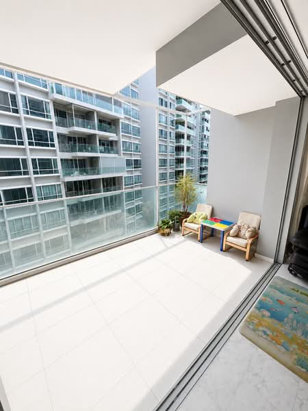 Waterfront Key, 772 Bedok Reservoir Road, 3 Bedrooms, 1,259 sqft, Condominium For Rent, by Ong Beng Yew, 500167552 - Balcony - PropertyGuru.com.sg