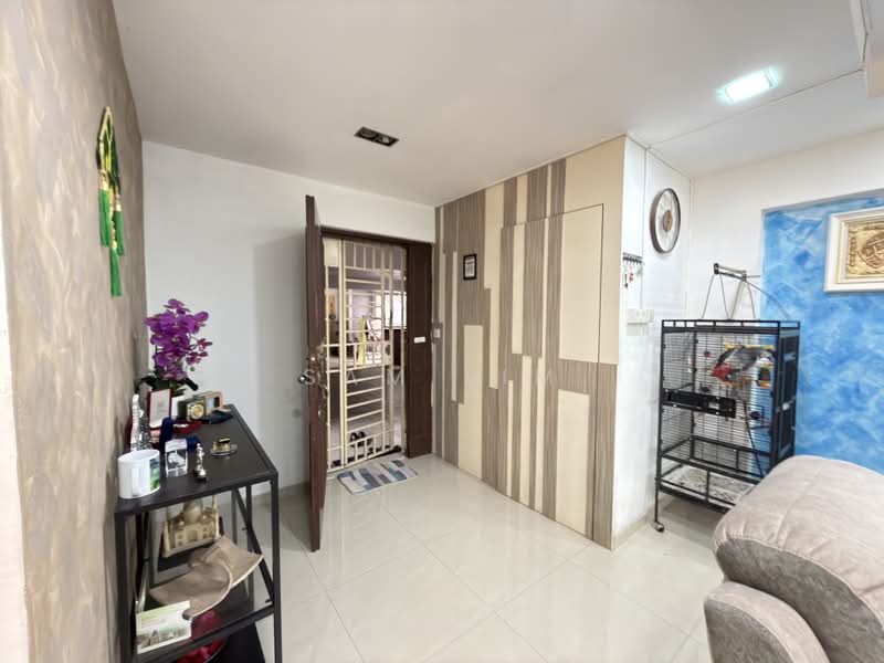 753 Woodlands Circle, 753 Woodlands Circle, 3 Bedrooms, 1,313 sqft, HDB Flat For Sale, by Sam Lim, 500167558 - Entrance - PropertyGuru.com.sg