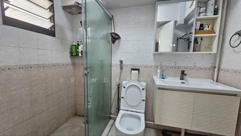 295C Compassvale Crescent, 295C Compassvale Crescent, 3 Bedrooms, 1,184 sqft, HDB Flat For Sale, by Brendan Yeo, 500167567 - Bathroom - PropertyGuru.com.sg
