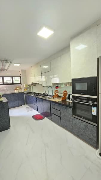 295C Compassvale Crescent, 295C Compassvale Crescent, 3 Bedrooms, 1,184 sqft, HDB Flat For Sale, by Brendan Yeo, 500167567 - Kitchen - PropertyGuru.com.sg