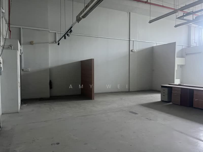 West Connect Building, 10 Buroh Street, 1,733 sqft, Factory / Workshop (B2) For Rent, by Amy Wei, 500167568 - Interior - CommercialGuru.com.sg
