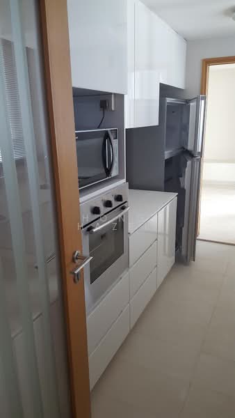 Park Infinia at Wee Nam, 2 Lincoln Road, 3 Bedrooms, 1,442 sqft, Condominium For Rent, by Hong Hazel, 500167585 - Kitchen - PropertyGuru.com.sg