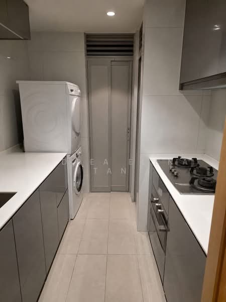 The Tre Ver, 68 Potong Pasir Avenue 1, 3 Bedrooms, 1,098 sqft, Condominium For Sale, by Andrea Elena Tan, 500167588 - Kitchen - PropertyGuru.com.sg