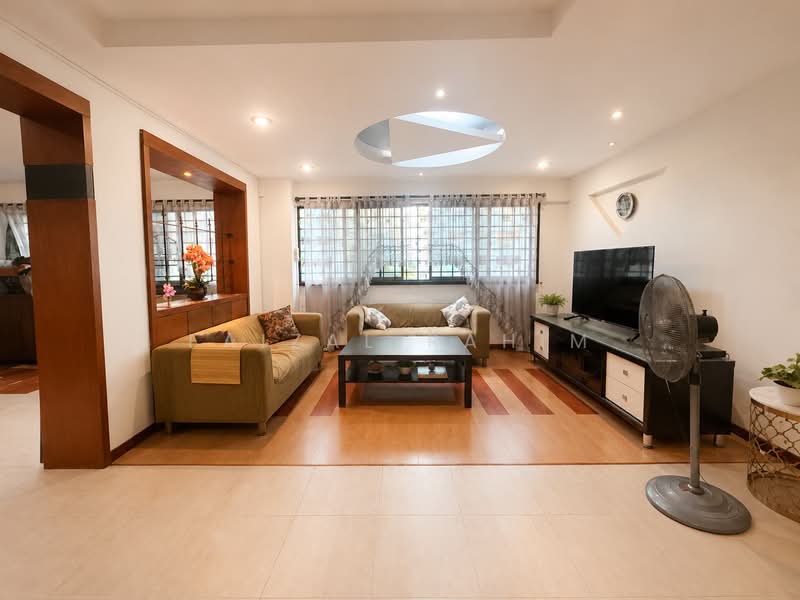 354 Choa Chu Kang Central, 354 Choa Chu Kang Central, 3 Bedrooms, 1,324 sqft, HDB Flat For Sale, by Faizal Rahim, 500167611 - Living Room - PropertyGuru.com.sg