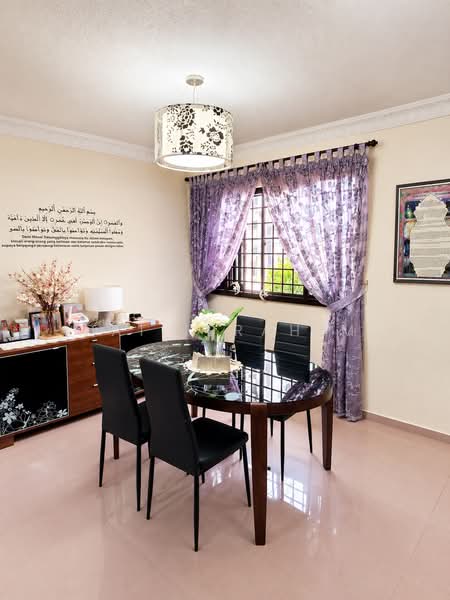 733 Yishun Avenue 5, 733 Yishun Avenue 5, Sembawang / Yishun, 3 Bedrooms, 1,345 sqft, HDB Flat For Sale, by Fai Ibrahim, 500167615 - Dining Room - PropertyGuru.com.sg