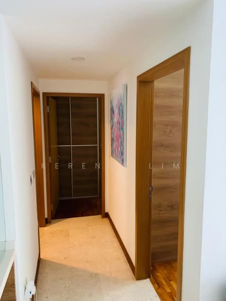 Seastrand, 1 Pasir Ris Link, 2 Bedrooms, 990 sqft, Condominium For Sale, by Kerensa Lim, 500167618 - Corridor - PropertyGuru.com.sg