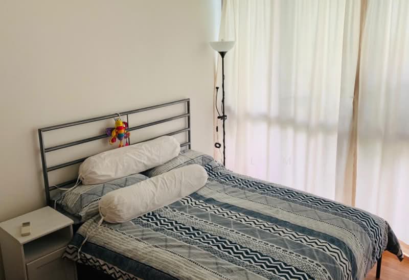 Seastrand, 1 Pasir Ris Link, 2 Bedrooms, 990 sqft, Condominium For Sale, by Kerensa Lim, 500167618 - Bedroom - PropertyGuru.com.sg