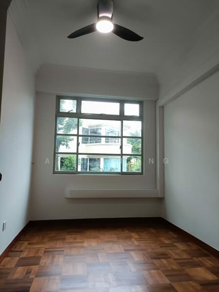 Pinetree Condo, 28 Balmoral park, 3 Bedrooms, 1,206 sqft, Condominium For Rent, by Alvin Pong, 500167623 - Interior - PropertyGuru.com.sg