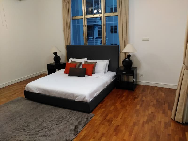 Leonie Condotel, 2 Leonie Hill Road, 4 Bedrooms, 2,722 sqft, Condominium For Rent, by Johnny Chia, 500167625 - Bedroom - PropertyGuru.com.sg