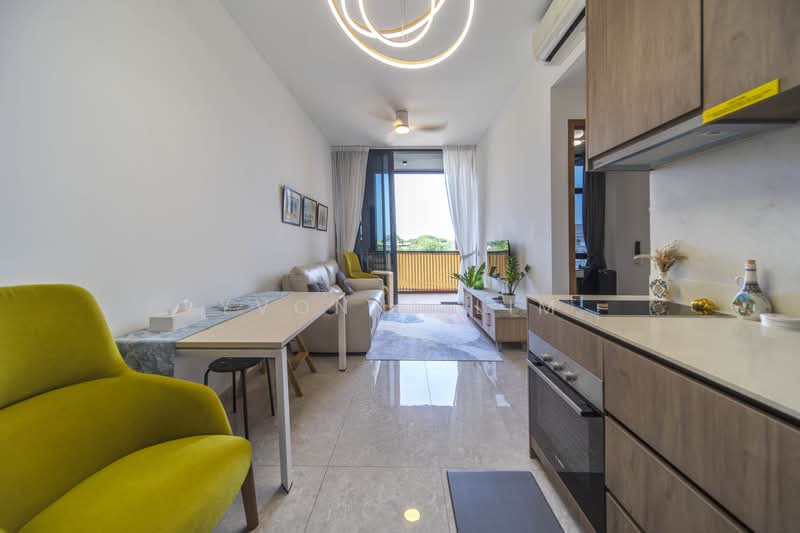 Parc Komo, 959 Upper Changi Road North, 2 Bedrooms, 732 sqft, Condominium For Sale, by Yvonne Lim, 500167626 - Living Room - PropertyGuru.com.sg