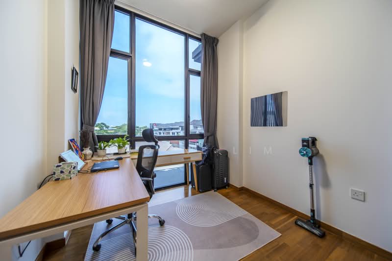 Parc Komo, 959 Upper Changi Road North, 2 Bedrooms, 732 sqft, Condominium For Sale, by Yvonne Lim, 500167626 - Study - PropertyGuru.com.sg