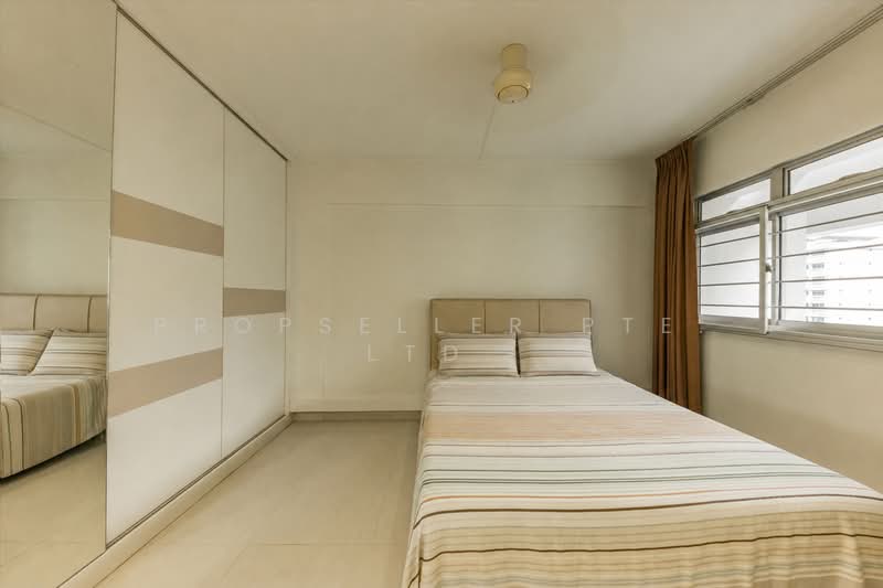 650 Pasir Ris Drive 10, 650 Pasir Ris Drive 10, 4 Bedrooms, 1,572 sqft, HDB Flat For Sale, by Khai Yuen Hong, 500167645 - Bedroom - PropertyGuru.com.sg