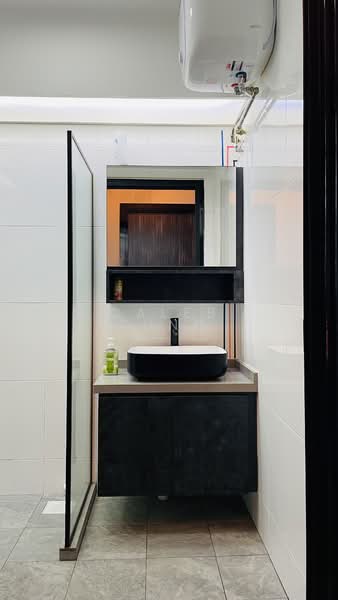 461C Bukit Batok West Avenue 8, 461C Bukit Batok West Avenue 8, Room Rental, 120 sqft, HDB Flat For Rent, by Caleb Fung, 500167652 - Bathroom - PropertyGuru.com.sg
