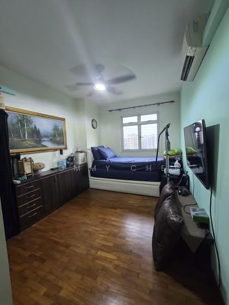 296 Punggol Central, 296 Punggol Central, 3 Bedrooms, 1,184 sqft, HDB Flat For Sale, by Tommy Chee, 500167653 - Bedroom - PropertyGuru.com.sg