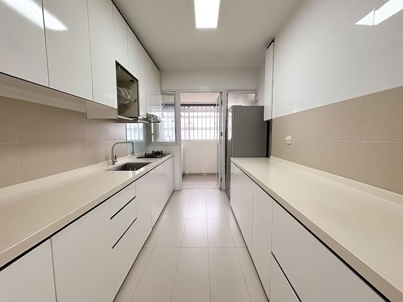 451B Bukit Batok West Avenue 6, 451B Bukit Batok West Avenue 6, 3 Bedrooms, 1,001 sqft, HDB Flat For Sale, by Sheryl Koh, 500167654 - Kitchen - PropertyGuru.com.sg
