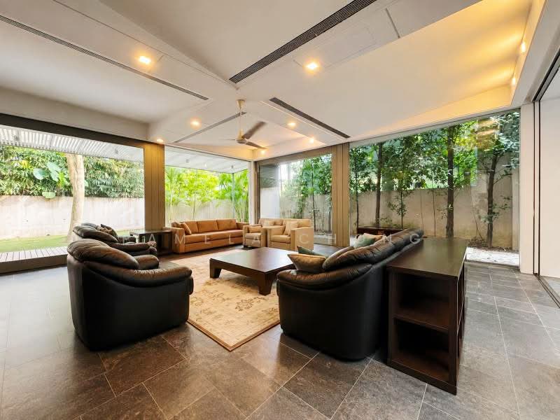 HILLTOP BEAUTY ⭐️ PRIME BERRIMA DETACHED ⭐️ POOL ⭐️ WITHIN 1KM SCGS ☎️ PAM 90228600, Berrima / Harlyn/ Camborne / Trevose Crescent, 5 Bedrooms, 6,000 sqft, Detached House For Sale, by Pamela Chong, 500167656 - Living Room - PropertyGuru.com.sg