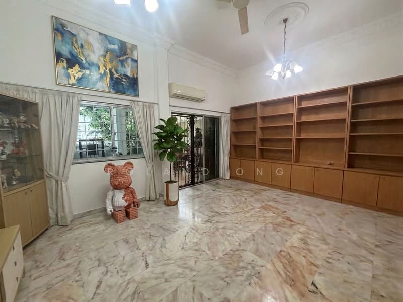 Coral Park, 58 Pemimpin Terrace, 4 Bedrooms, 2,851 sqft, Terraced House For Sale, by Roland Ong, 500167657 - Living Room - PropertyGuru.com.sg