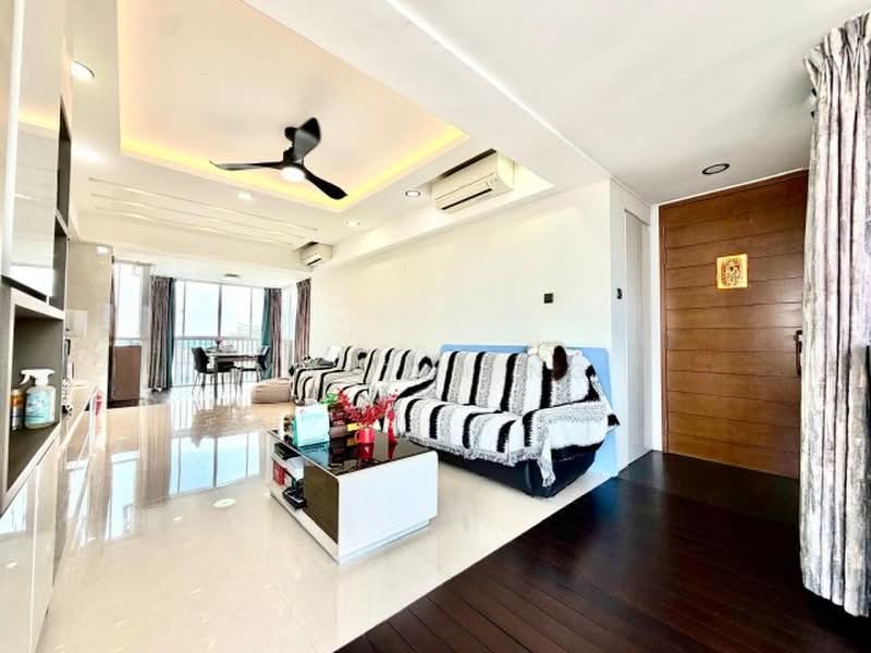 Regency Suites, 36 Kim Tian Road, 3 Bedrooms, 1,421 sqft, Apartment For Sale, by Martin Ng, 500167662 - PropertyGuru.com.sg