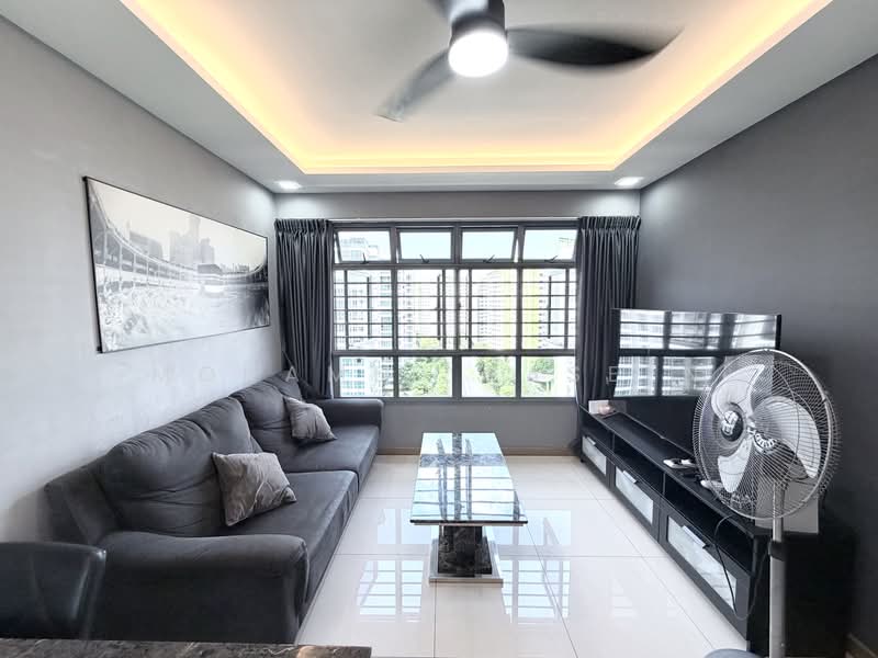621B Tampines Street 61, 621B Tampines Street 61, 2 Bedrooms, 742 sqft, HDB Flat For Sale, by Mohamed Yaseen, 500167669 - Living Room - PropertyGuru.com.sg