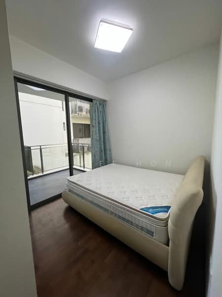 Miltonia Residences, 520 Miltonia Close, 3 Bedrooms, 1,324 sqft, Condominium For Rent, by Emylee Hon, 500167681 - Bedroom - PropertyGuru.com.sg
