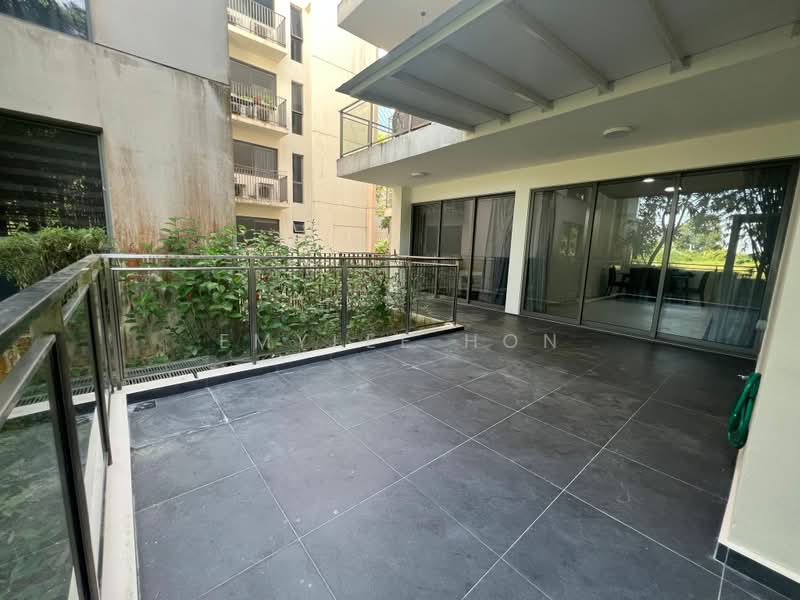 Miltonia Residences, 520 Miltonia Close, 3 Bedrooms, 1,324 sqft, Condominium For Rent, by Emylee Hon, 500167681 - Balcony - PropertyGuru.com.sg