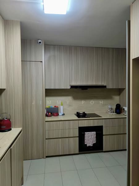 82B Lorong 4 Toa Payoh, 82B Lorong 4 Toa Payoh, 4 Bedrooms, 1,302 sqft, HDB Flat For Sale, by Jimmy Poh, 500167692 - Kitchen - PropertyGuru.com.sg