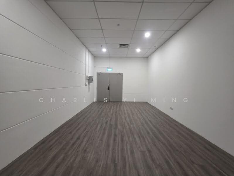 25% returns per year high rental high ROE, , 2,174 sqft, Light Industrial (B1) For Sale, by Charles Yi Ming, 500167694 - Corridor - CommercialGuru.com.sg