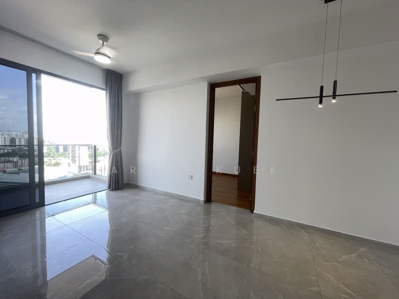 Stirling Residences, 21 Stirling Road, 2 Bedrooms, 678 sqft, Condominium For Rent, by Arvin Kuek, 500167702 - Living Room - PropertyGuru.com.sg