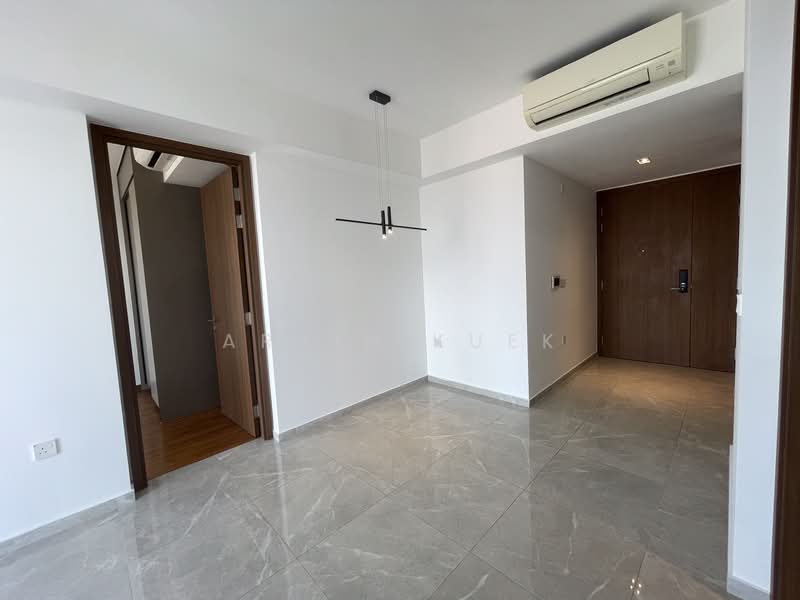 Stirling Residences, 21 Stirling Road, 2 Bedrooms, 678 sqft, Condominium For Rent, by Arvin Kuek, 500167702 - Interior - PropertyGuru.com.sg