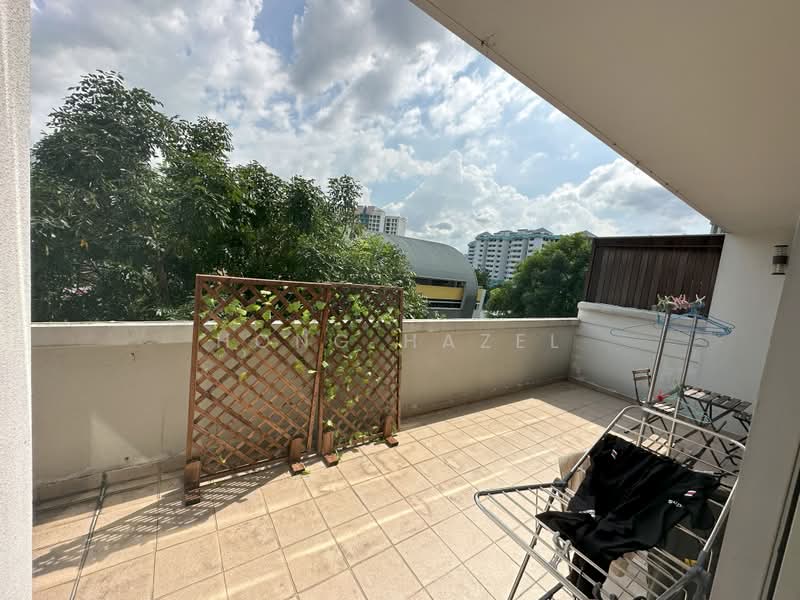 The Centris, 65 Jurong West Central 3, 4 Bedrooms, 1,496 sqft, Apartment For Rent, by Hong Hazel, 500167703 - Balcony - PropertyGuru.com.sg