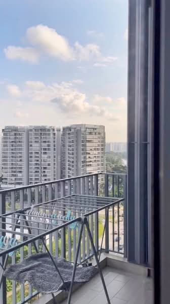 Boathouse Residences, 23 Upper Serangoon View, 1 Bedroom, 624 sqft, Condominium For Sale, by Desiree Leung, 500167705 - Balcony - PropertyGuru.com.sg