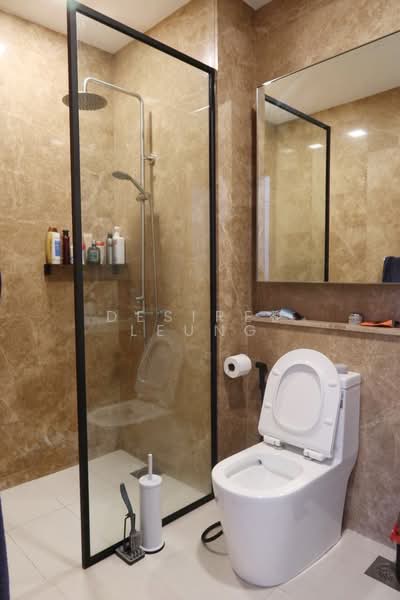Boathouse Residences, 23 Upper Serangoon View, 1 Bedroom, 624 sqft, Condominium For Sale, by Desiree Leung, 500167705 - Bathroom - PropertyGuru.com.sg