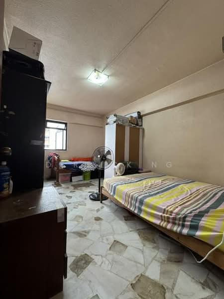 545 Jurong West Street 42, 545 Jurong West Street 42, 3 Bedrooms, 1,184 sqft, HDB Flat For Sale, by Derrick Ng, 500167717 - Bedroom - PropertyGuru.com.sg