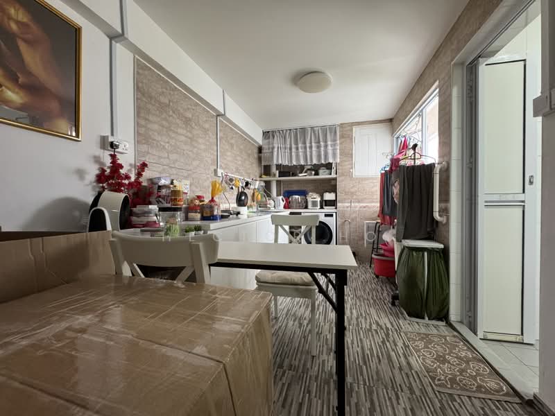 795 Yishun Ring Road, 795 Yishun Ring Road, Room Rental, 130 sqft, HDB Flat For Rent, by Hector Ho, 500167743 - Kitchen - PropertyGuru.com.sg