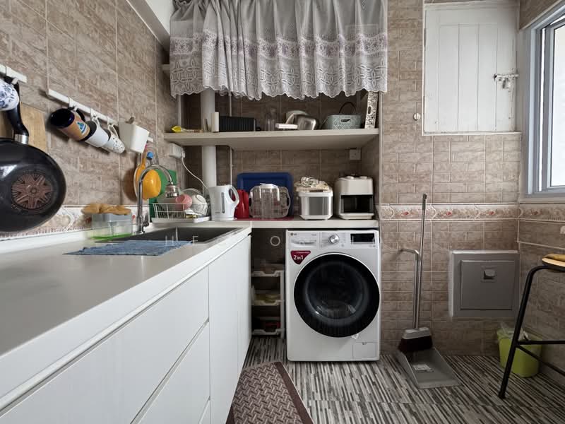 795 Yishun Ring Road, 795 Yishun Ring Road, Room Rental, 130 sqft, HDB Flat For Rent, by Hector Ho, 500167743 - Kitchen - PropertyGuru.com.sg