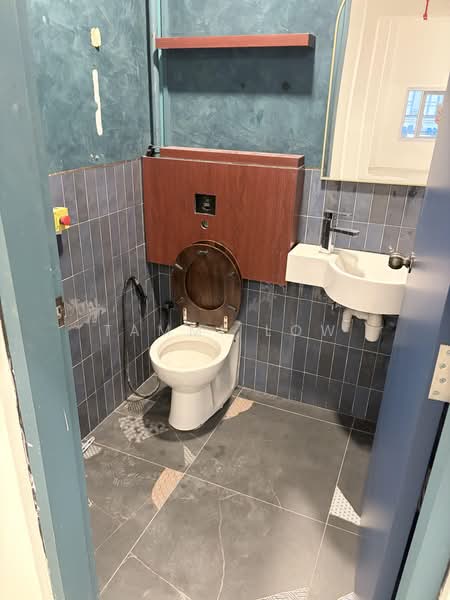 Tanjong Pagar Road, Tanjong Pagar Road, 1,630 sqft, Shop / Shophouse For Rent, by Tammi Low, 500167749 - Bathroom - CommercialGuru.com.sg